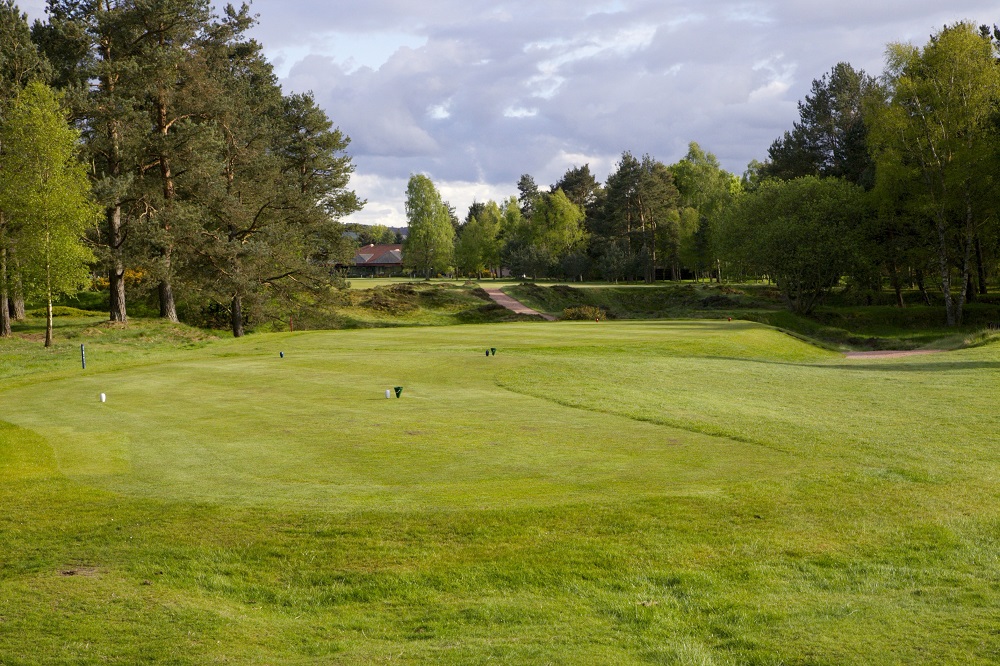 Des départs du golf de Ladybank.