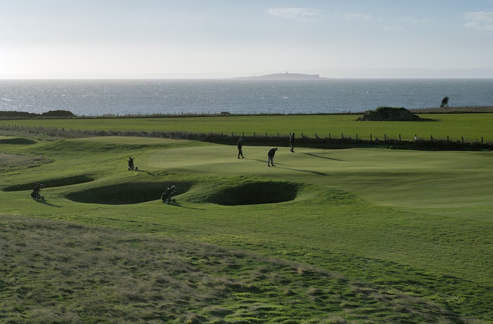 La vue du fairway du golf de Crail Craighead.