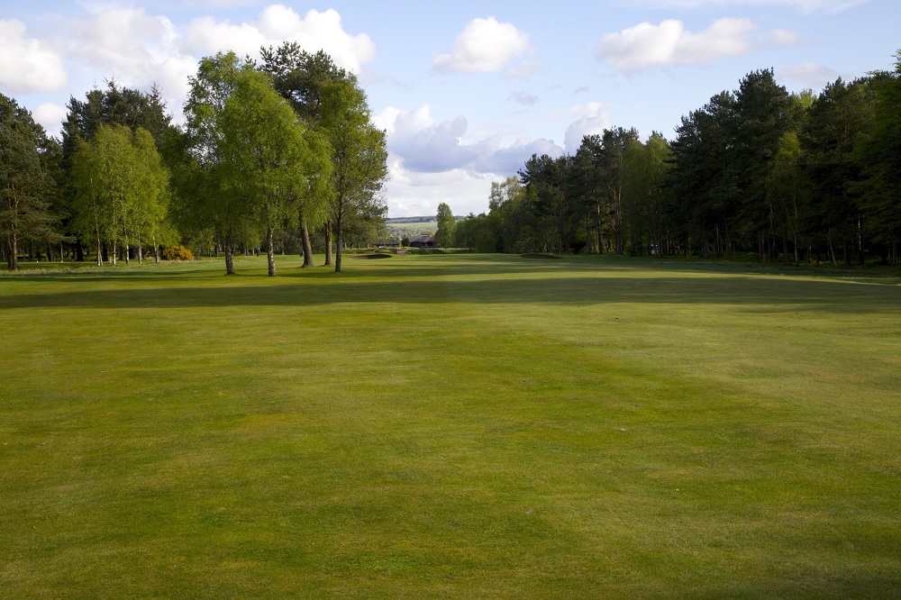 Le fairway du golf de Ladybank.