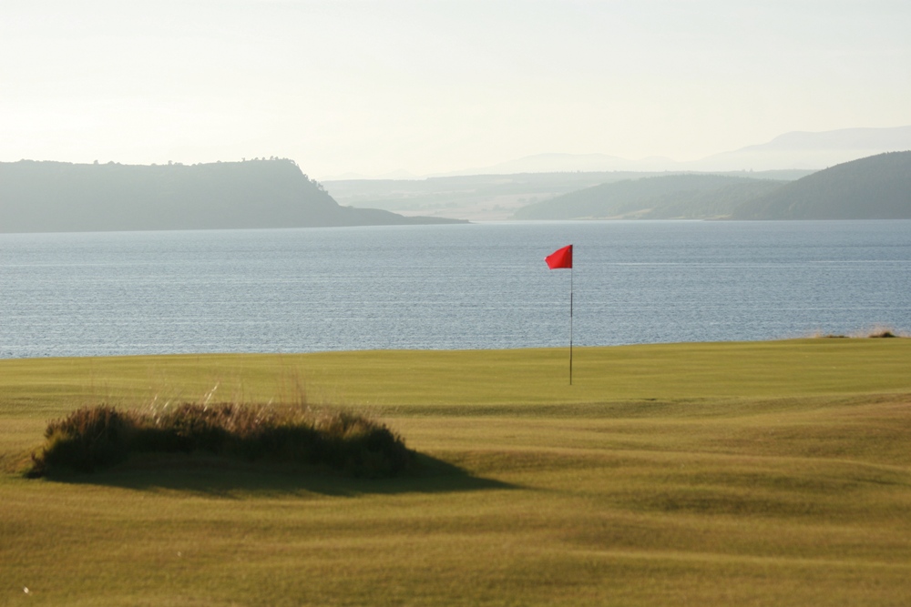 Green et mer sur le parcours de Castle Stuart Green et mer sur le parcours de Castle Stuart