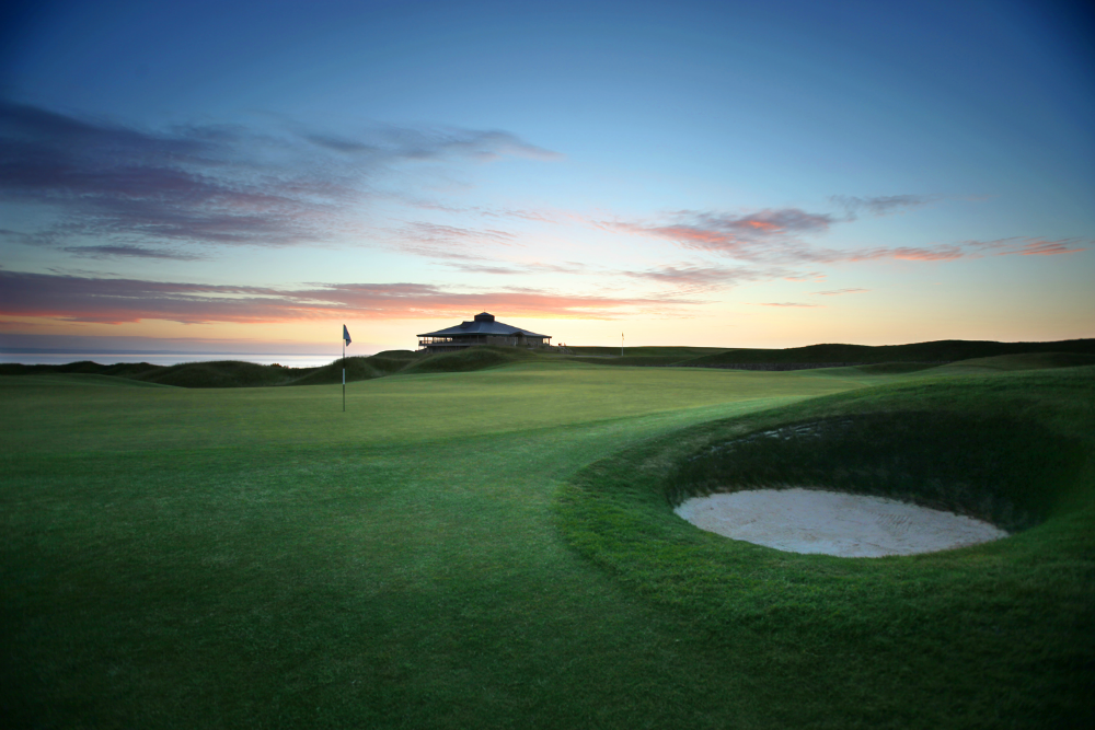 Green et clubhouse sur le parcours du Torrance Fairmont