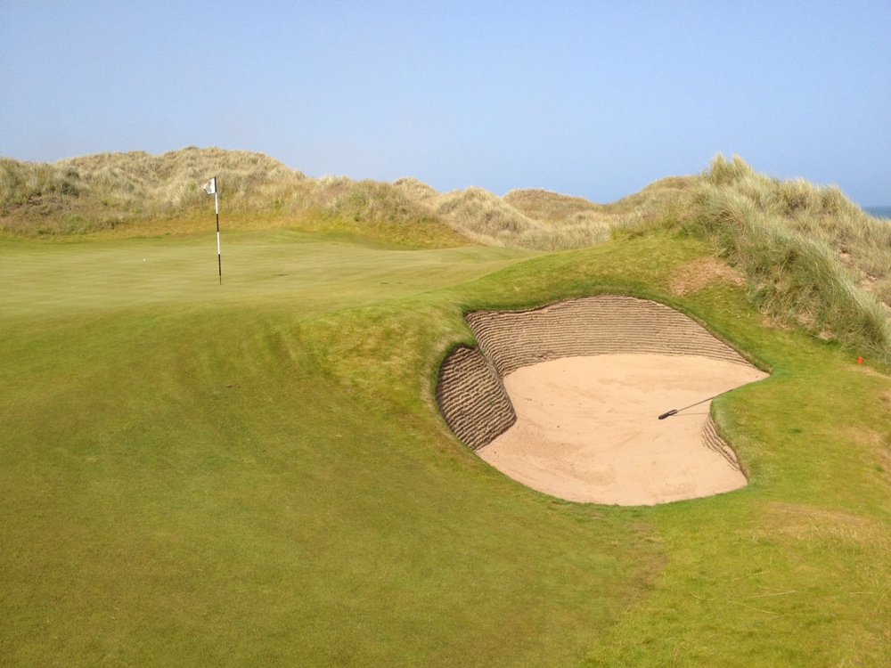 Green et buker sur le parcours du Trump International Golf Links Scotland