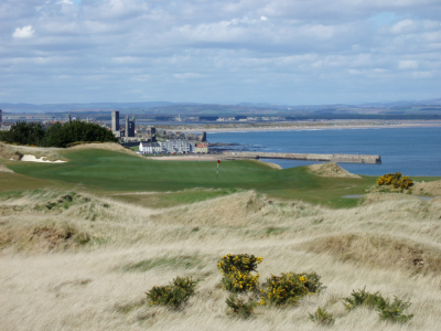 Vue sur le village sur le parcours du Castle à St Andrews
