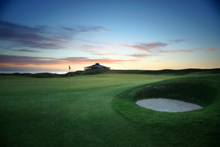 Green et clubhouse sur le parcours du Torrance Fairmont