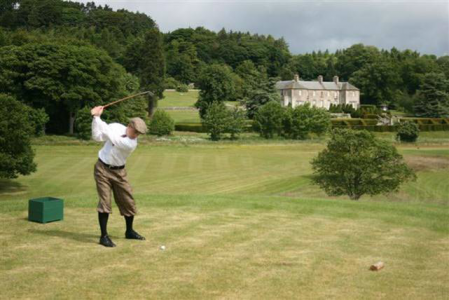 Golfeur jouant à l'ancienne à Kingarrock