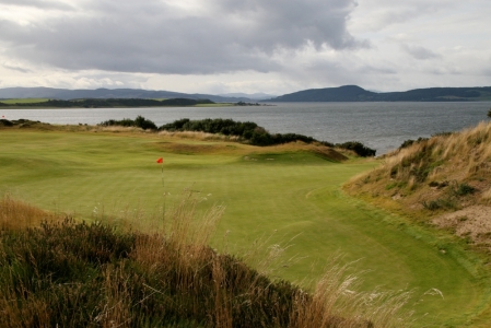 Large green, dunes et mer sur le parcours de Castle Stuart Large green, dunes et mer sur le parcours de Castle Stuart