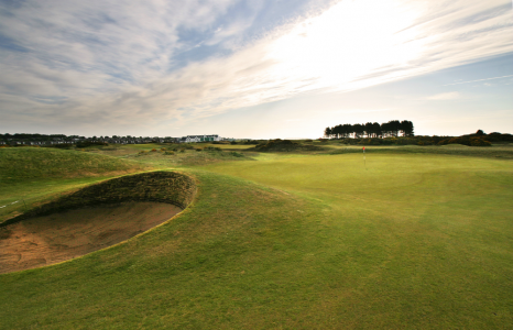 Green et bunker sur le parcours Burnside de Carnoustie