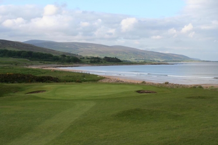 Green et mer sur le parcours de Brora