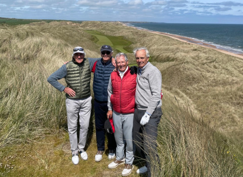 Vacances de golf de M. Lauru en Écosse.